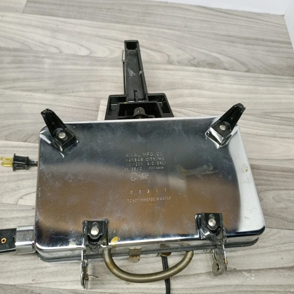 VINTAGE Rival Teflon II CHROME‎ 95/2 Pizzelle Cookie Waffle Maker-Tested Works